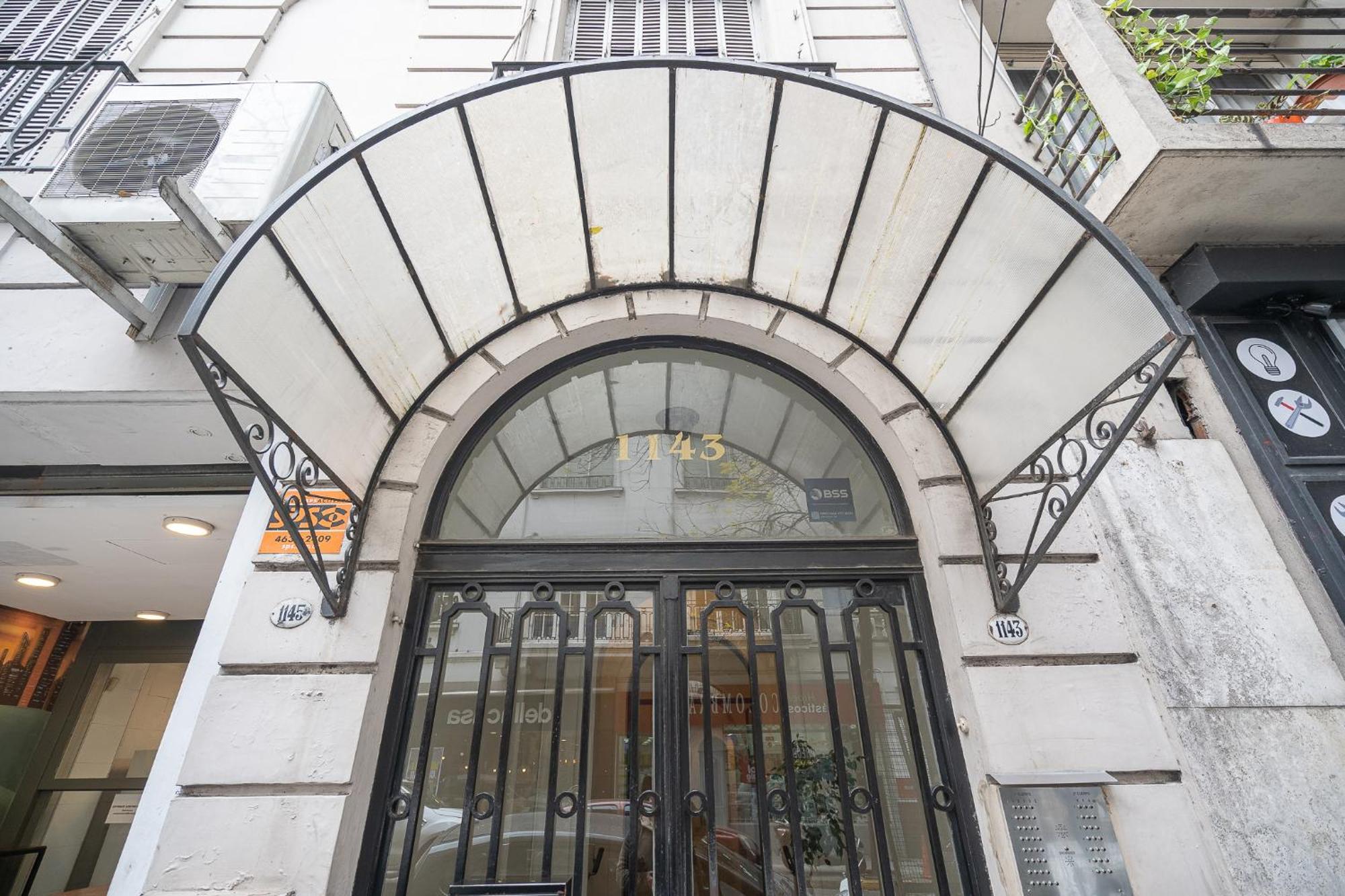 Departamento Centrico Y Remodelado En Recoleta - Teatro Colon Appartamento *